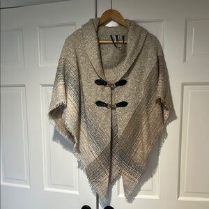 Apt. 9 Cream and Gray Knit Poncho Shrug